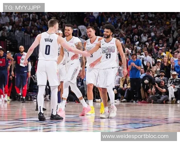 三位巨星齐发力戈登穆雷约基奇单场50分真实命中率超75