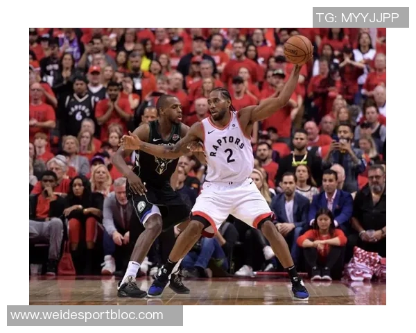 莱昂纳德赞狄龙竞争精神强调与这样球员对抗的乐趣与挑战 莱昂纳德赞狄龙竞争精神强调与这样球员对抗的乐趣与挑战