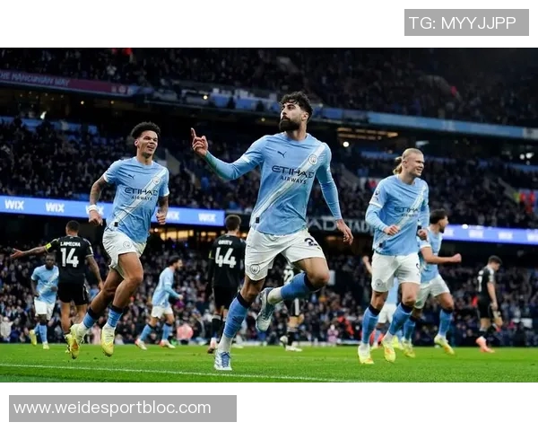 利兹主帅批评曼城战术安排称其虽不违规但违背公平竞争精神