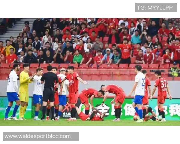 2025华润饮料中超联赛第28轮上海海港对阵山东泰山赛前发布会精彩回顾