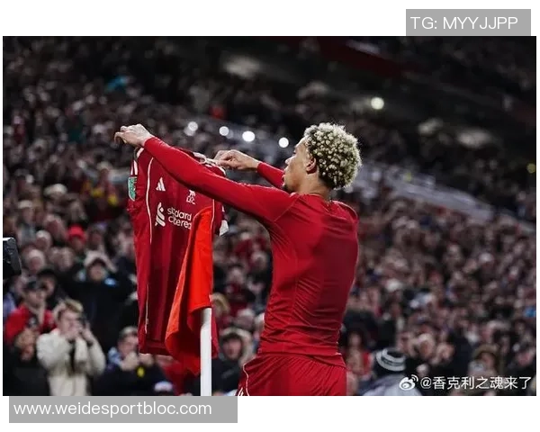 名宿盛赞斯洛特重用埃基蒂克称其场上态度可与伊恩拉什比肩