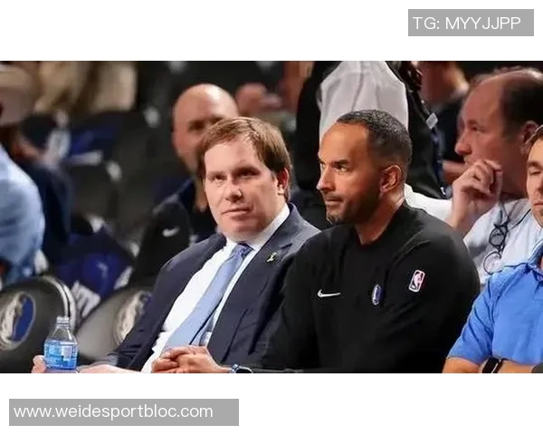 浓眉韧带损伤恢复期不明媒体人调侃谁敢冒险签下他